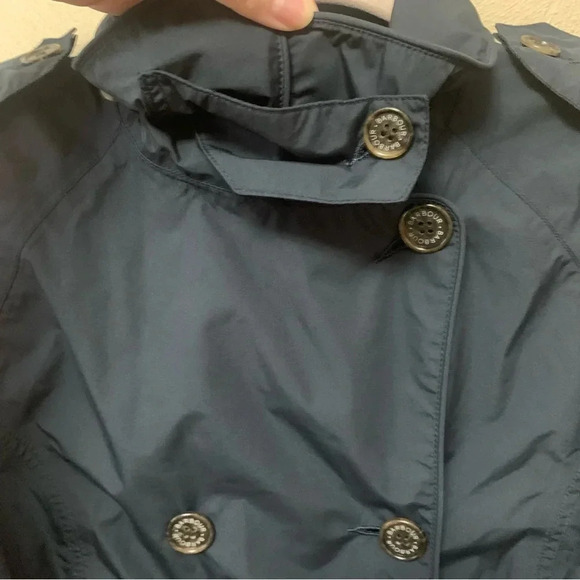 Barbour Featherweight Valerie Short Trench Jacket in Dark Navy Blue Size 6 - Picture 4 of 16